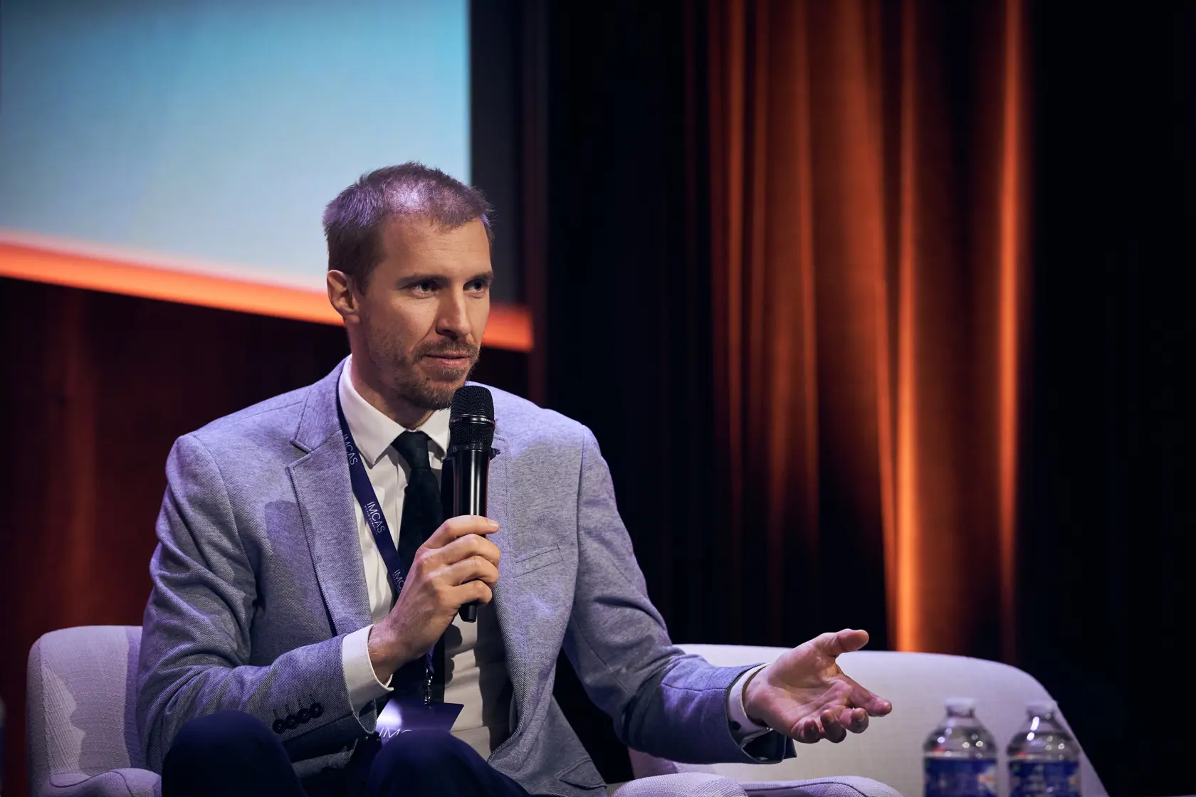 2501 IMCAS NFR09839 Min