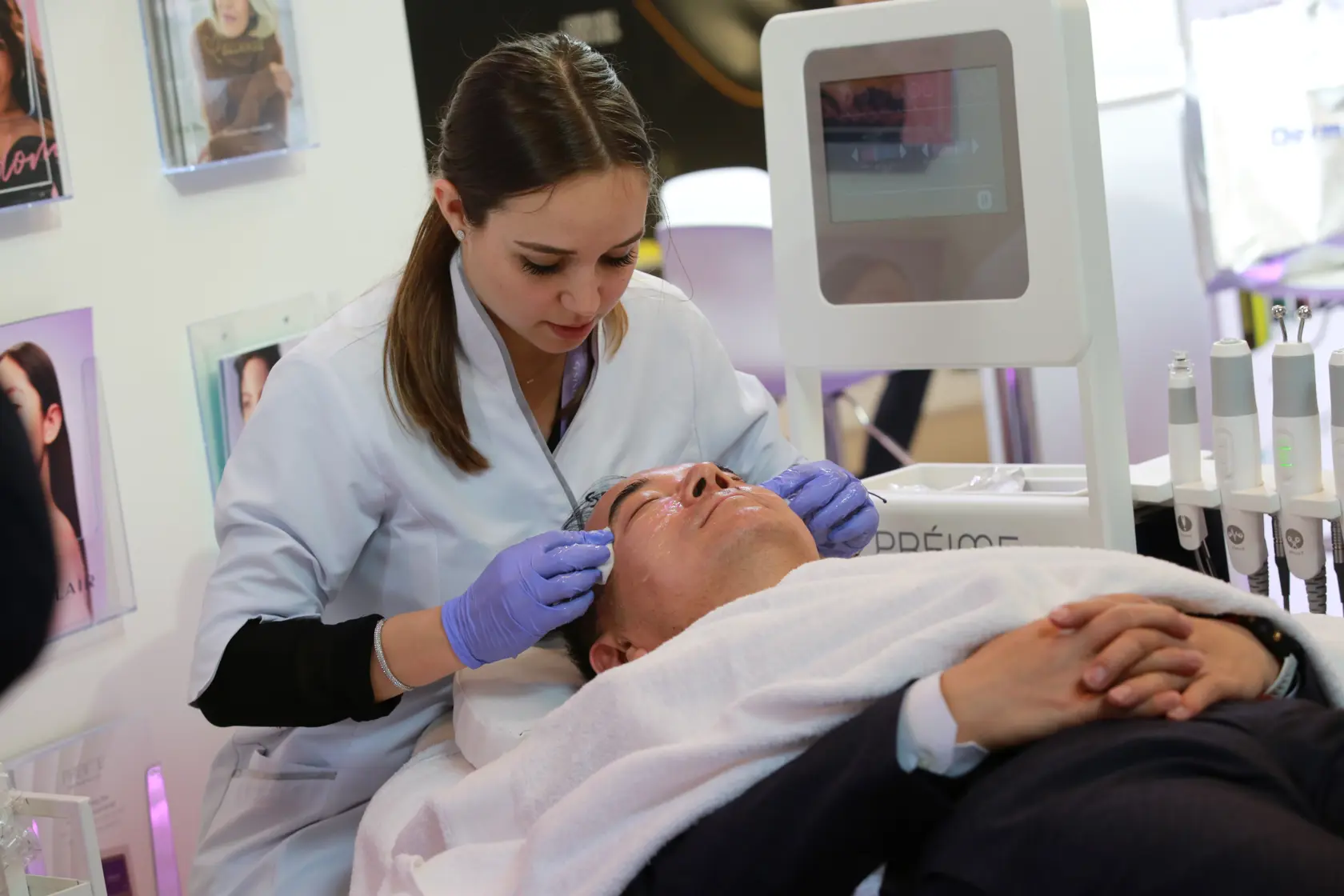 0409Sinclair AMWC 23